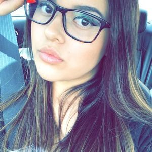 Meet your Posher, Vanessa